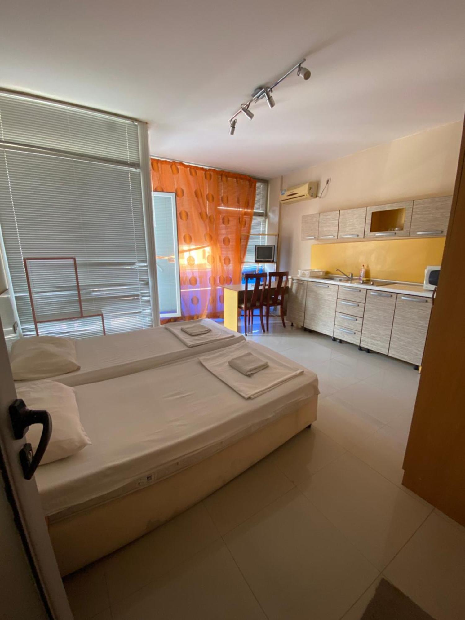Studios & Apartments Perla Sunny Beach Buitenkant foto